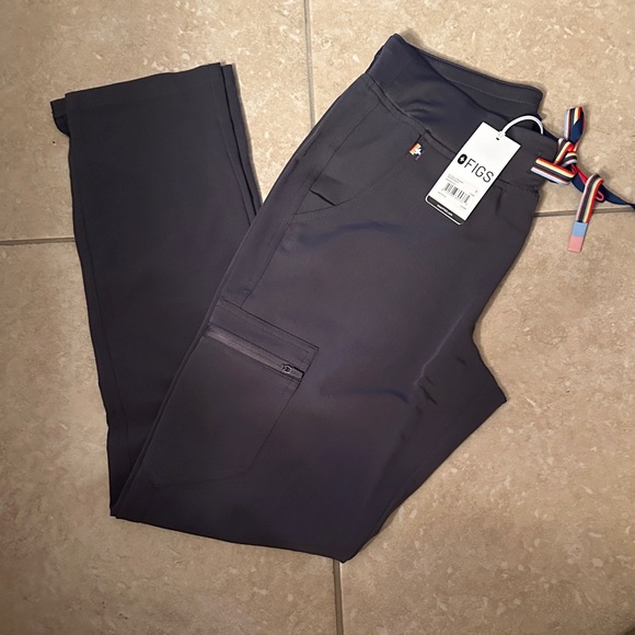 BNWT LADIES FIGS ZOLA STRAIGHT SCRUB PANTS SIZE S CHAR - Picture 1 of 2